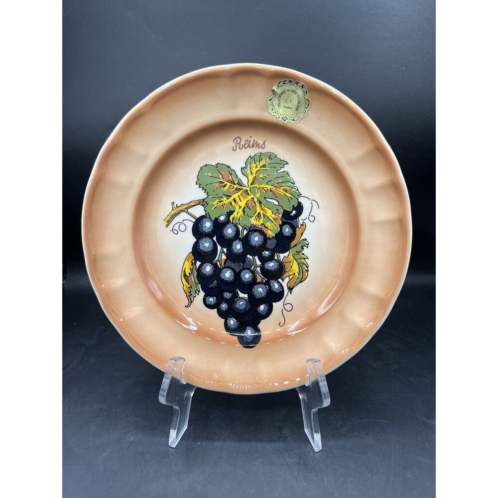 Vintage Creation C.F. France Reims Grapes Decorative Wall Plate 10 1/4”